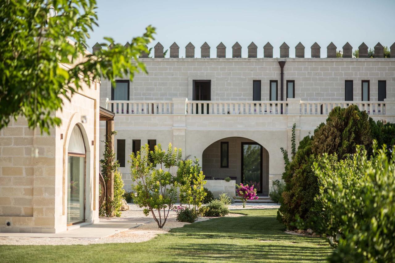 Le Scuderie - Castello Monaci Acomodação com café da manhã Salice Salentino Exterior foto